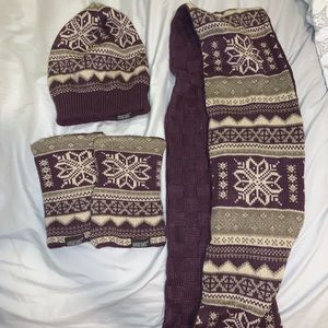 MUK LUKS Reversible 3-in-1 Scarf, Hat & Glove Set